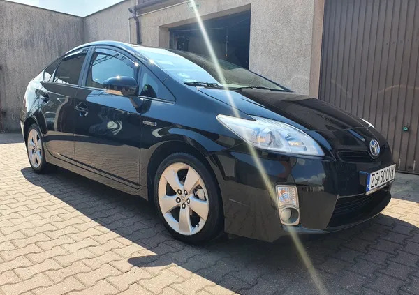 toyota prius Toyota Prius cena 37500 przebieg: 297500, rok produkcji 2010 z Szczecin